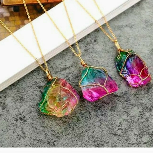 🌈 Rainbow Quartz necklace even prettier outside. Price includes ONE Pentant - Picture 2 of 12